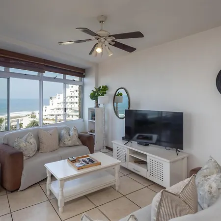 63 Sea Lodge - By Stay In Umhlanga Durban Exterior foto