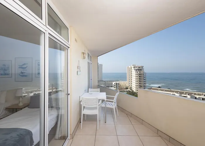 63 Sea Lodge - By Stay In Umhlanga